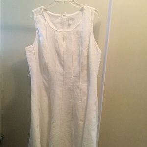 Ladies linen white dress